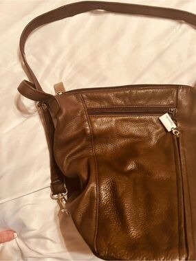 Tignanello Brown Leather Shoulder Bag - Classic Women’s Crossbody